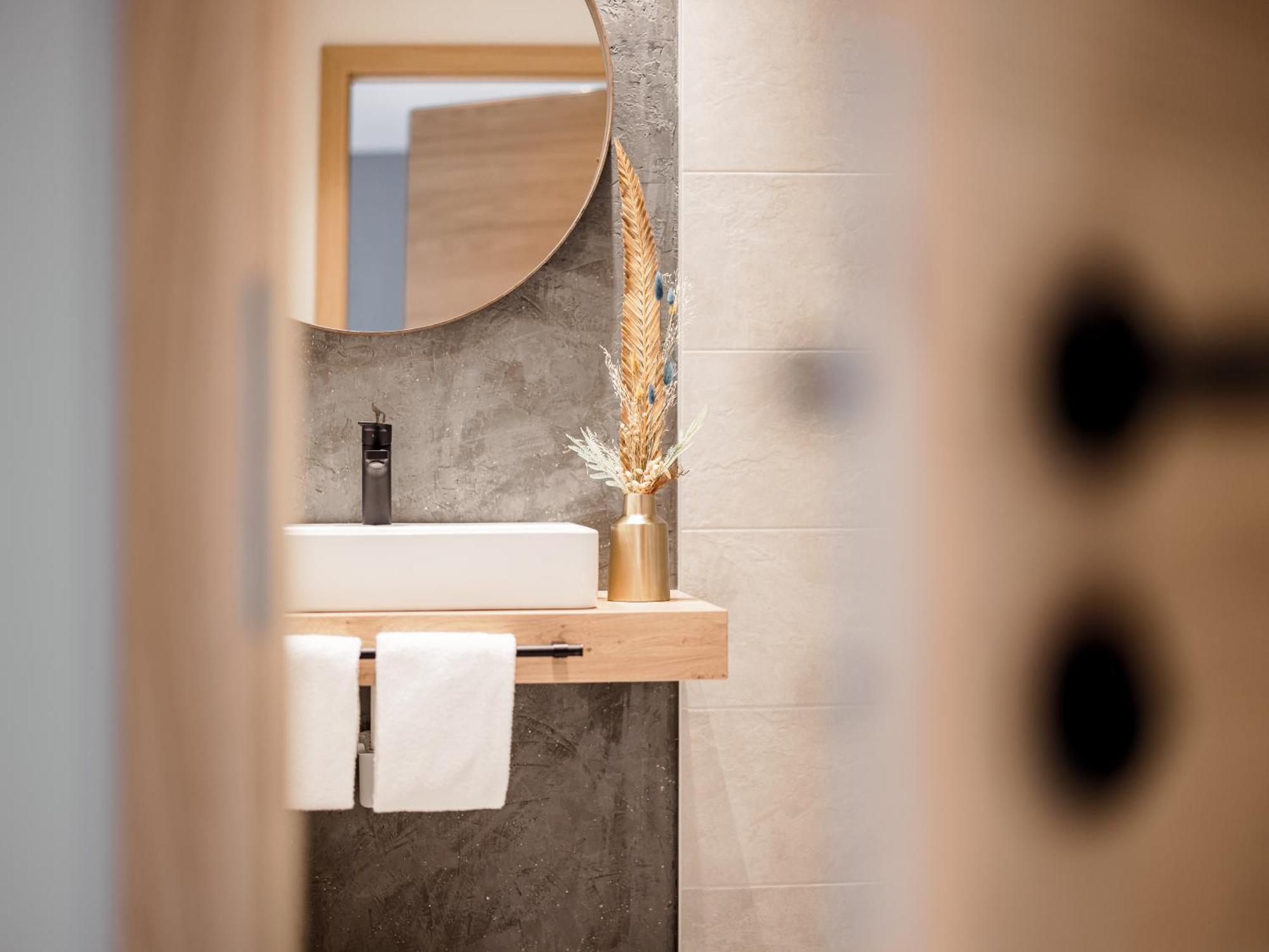 Myalps Tirol Inklusive Sky- Wellness Apartment Оец Екстериор снимка