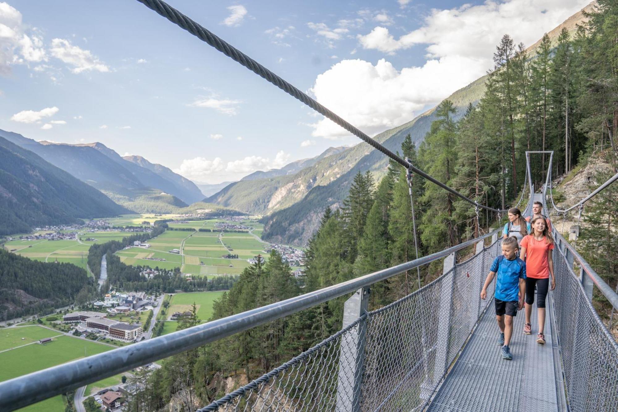 Myalps Tirol Inklusive Sky- Wellness Apartment Оец Екстериор снимка