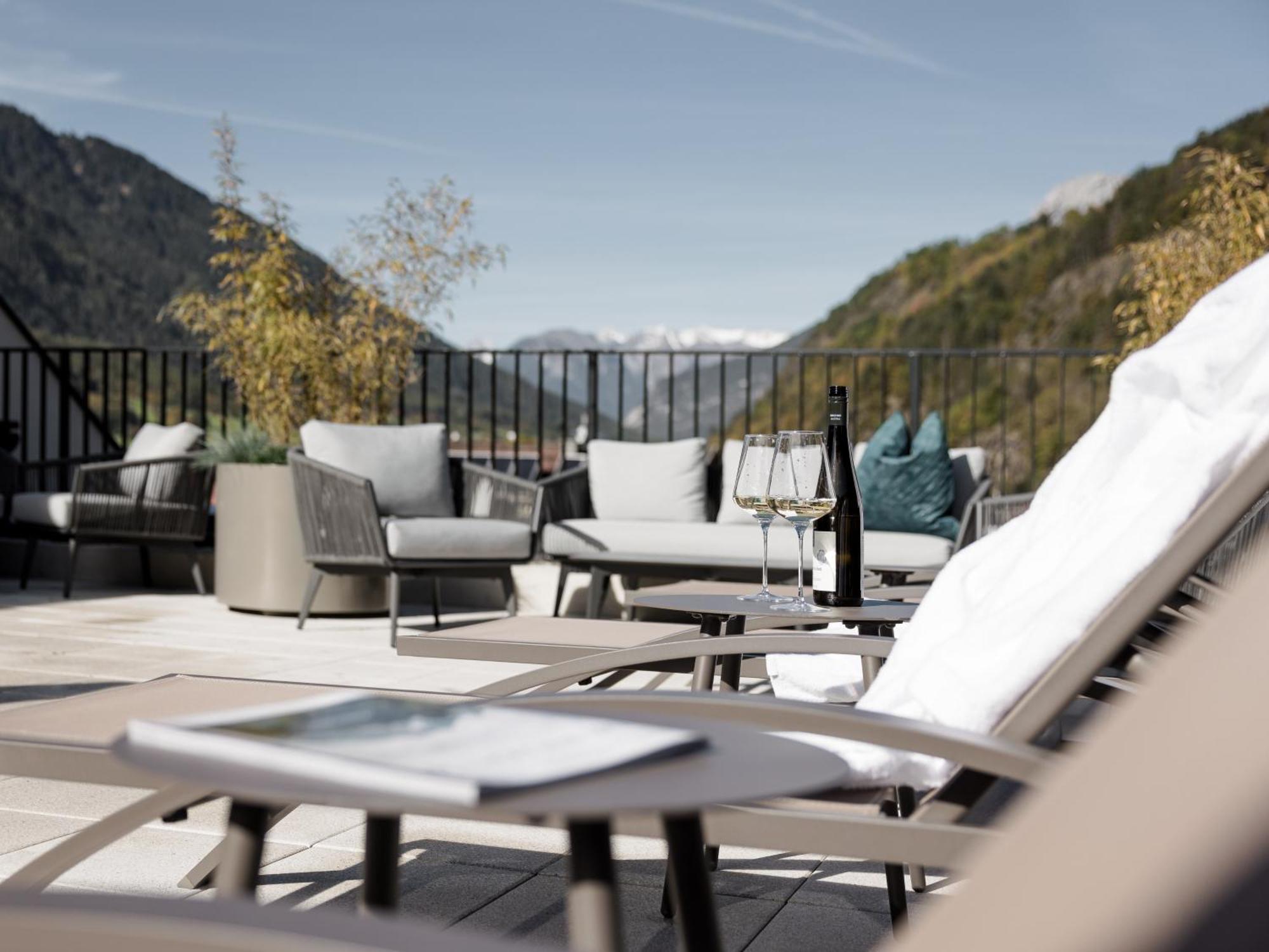 Myalps Tirol Inklusive Sky- Wellness Apartment Оец Екстериор снимка